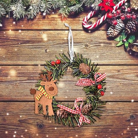 Elk Christmas Decoration & Hanging Wreath Design